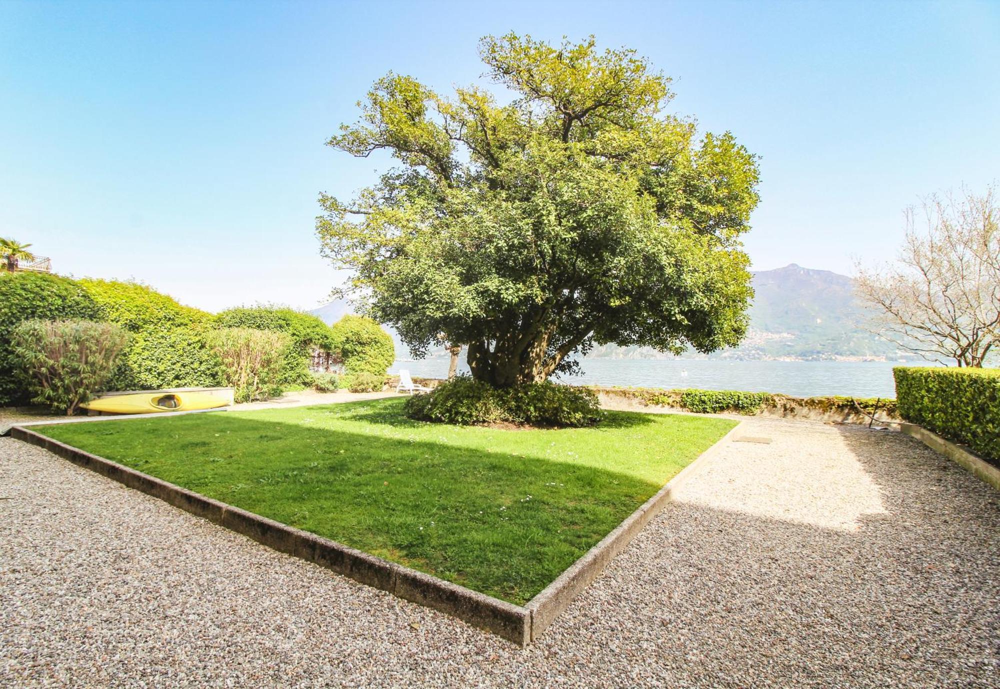 Lario Elegante Lejlighed Menaggio Eksteriør billede